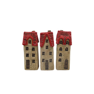 Casa Alta Telhado Vermelho