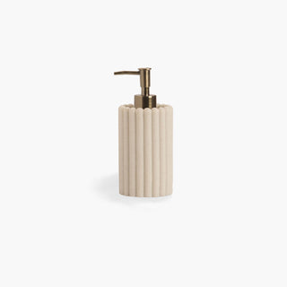Doseador Stripes em poliresina com bomba metálica. Design minimalista, ideal para sabonete líquido. Combina com o conjunto Stripes. Altura 17 cm.